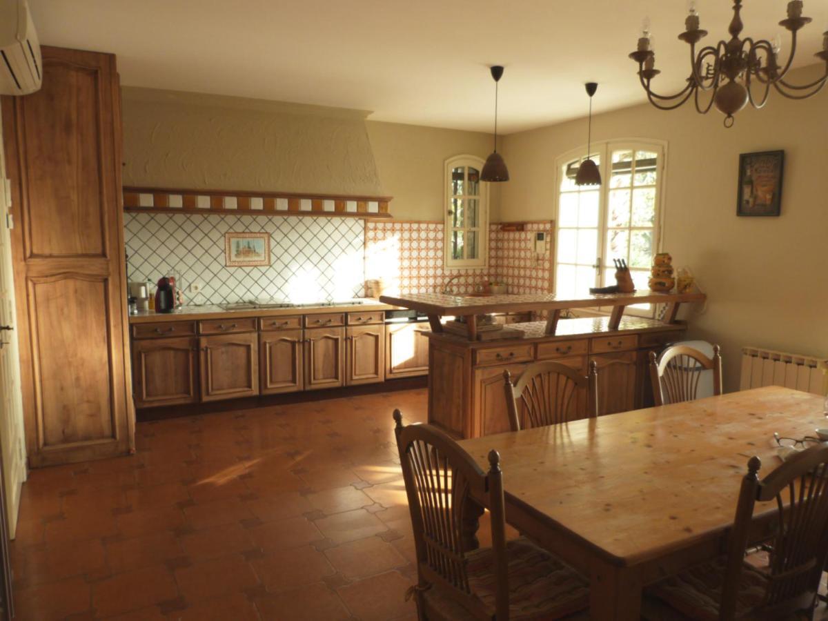 Villa De La Fontaine Chambres D'Hotes A Saint Remy Eyragues 외부 사진